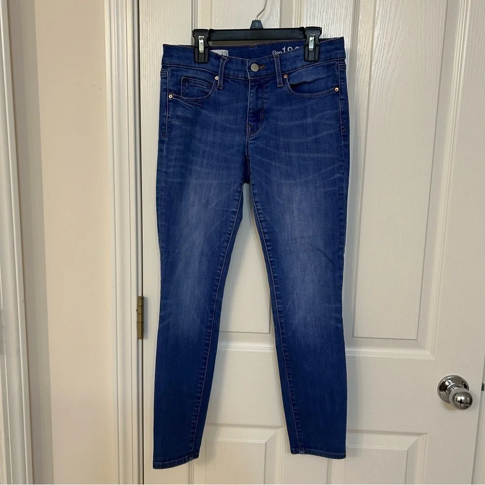 2 Pairs of Gap 1969 Legging Jeans in Stylish Blue and Dark Blue Size 27 Short - Picture 3 of 10